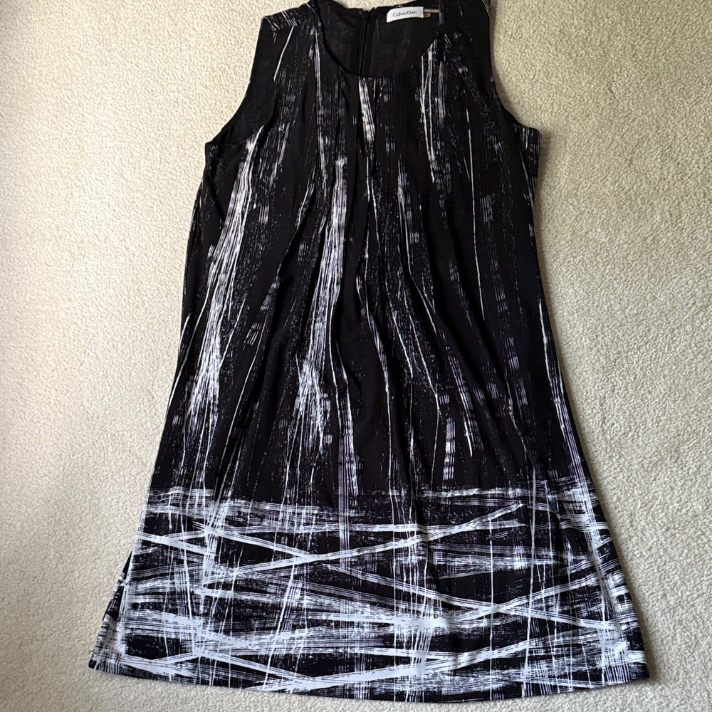 Calvin Klein Black and White Abstract Midi Dress